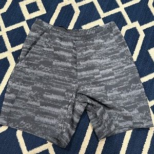 Lululemon pace breaker shorts